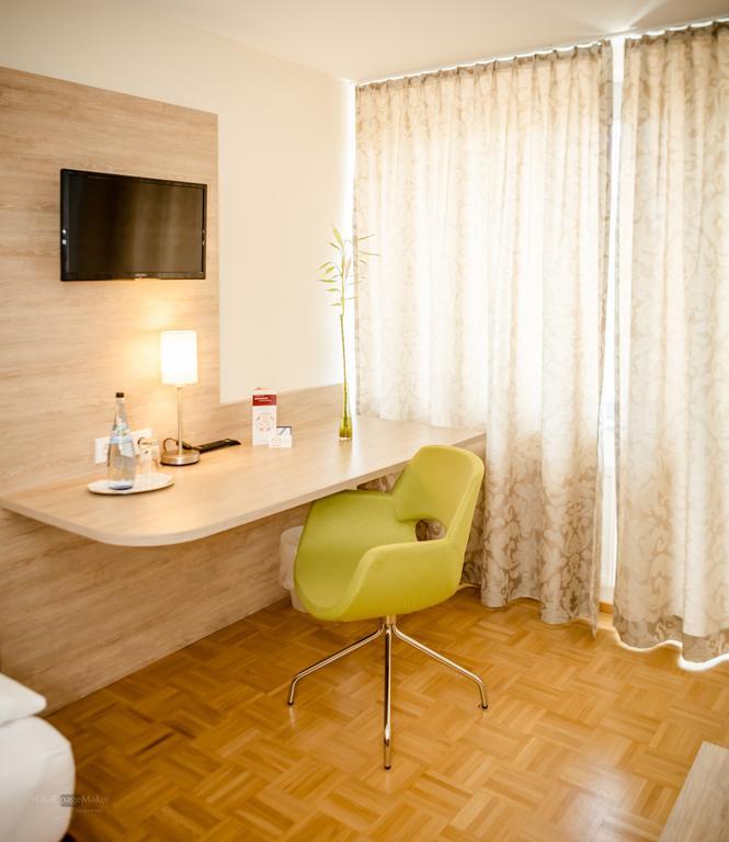 Hotel Herrenberg Ngoại thất bức ảnh